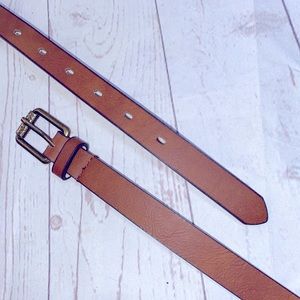 Thin brown belt